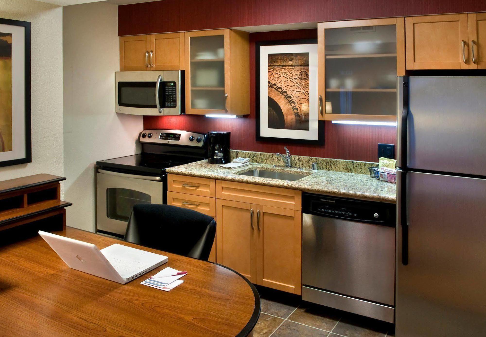 Boston North Shore/danvers Hotel 3*